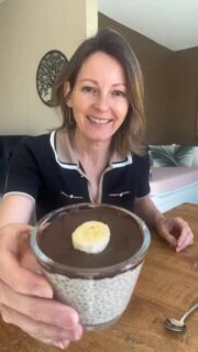 Dessert de chia sans gluten, sans lactose et IG bas 😋🤪
.
La recette en vidéo et en commentaire !
.
#marielaureandre #passionnutrition #igbas